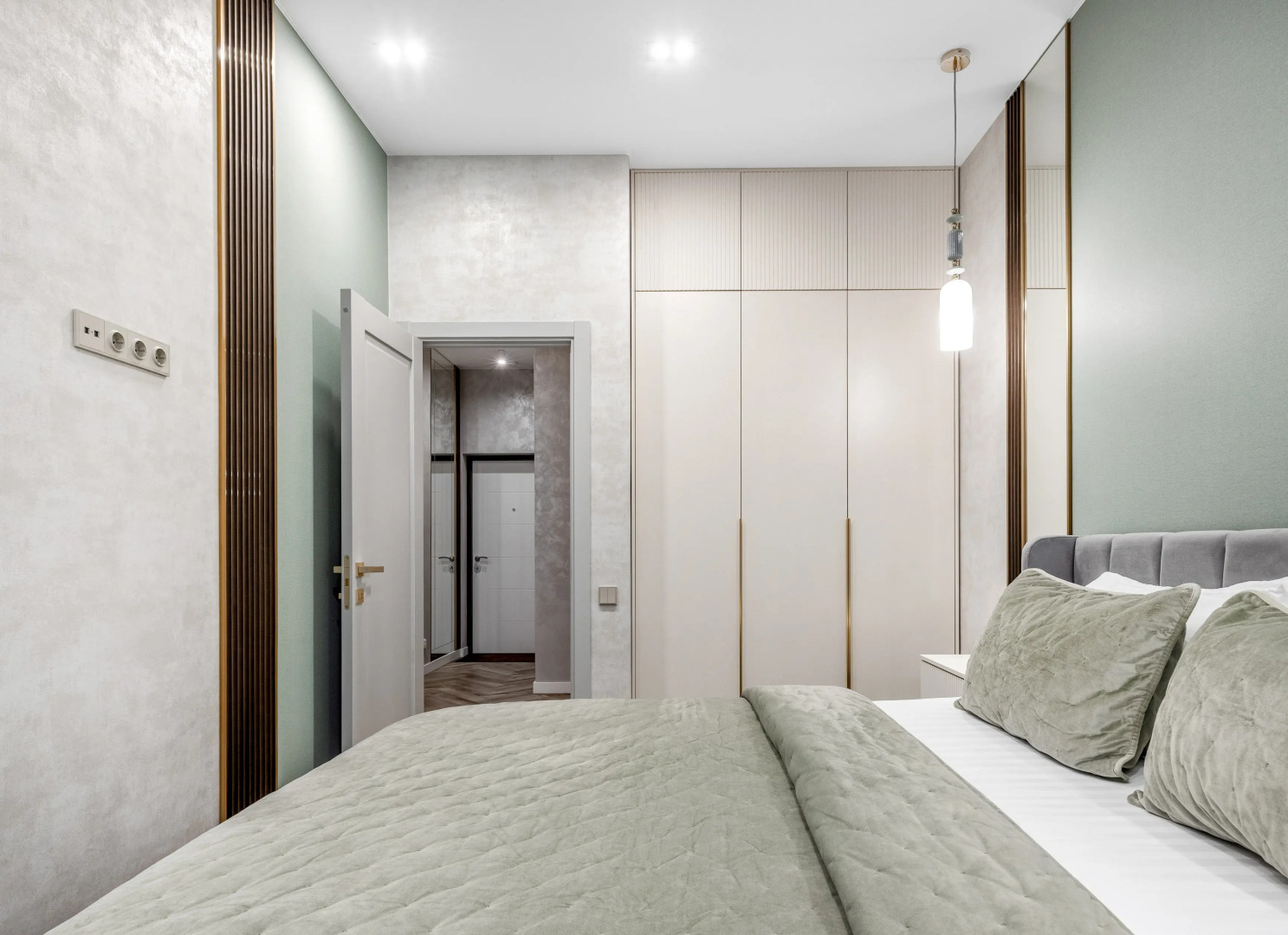 Московский квартал, Ялта