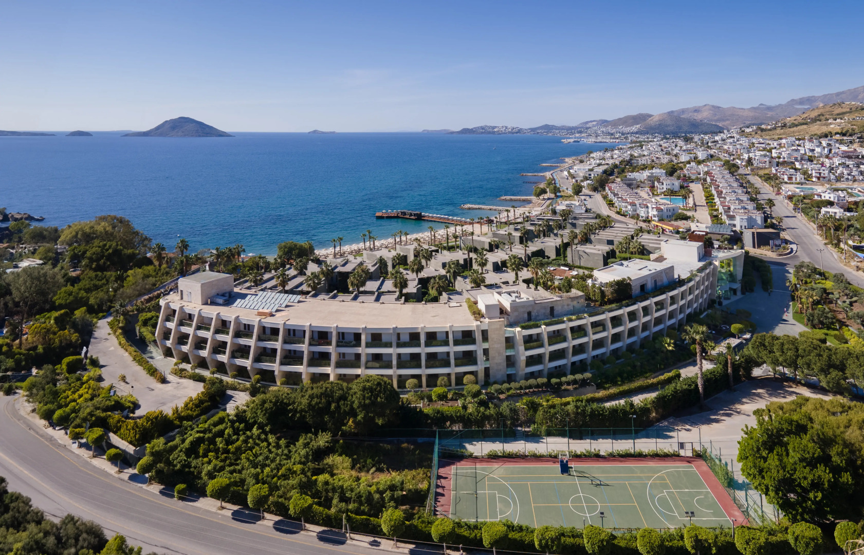 Отель Swissotel Resort Bodrum Beach