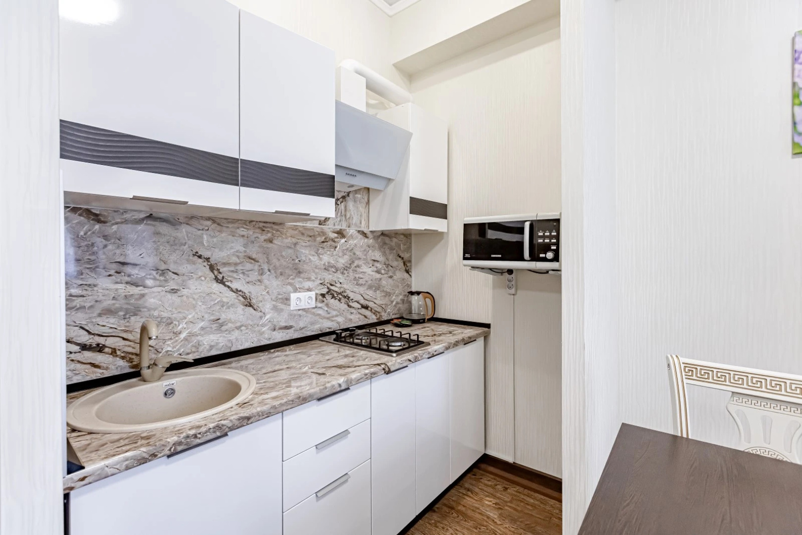 Апартаменты Гортензия Ирины Савельевой в парке с видом на горы