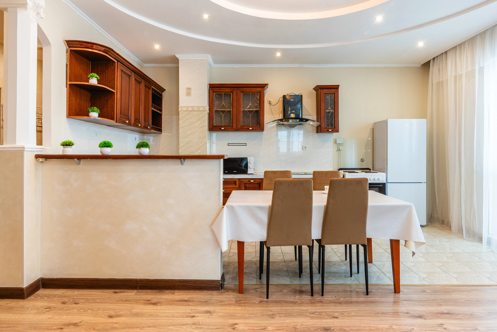 Апартаменты Просторные 3-х комнатные в стиле минимализм