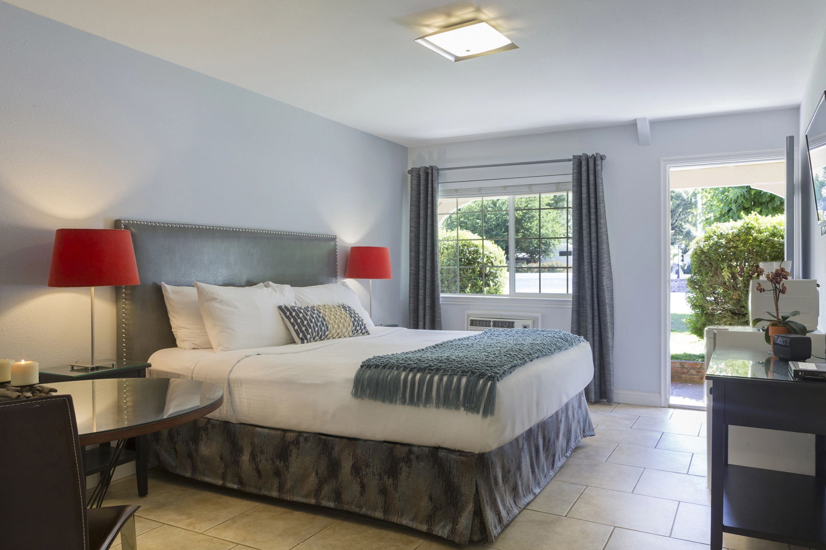 Отель The Lodge at Blue Lakes