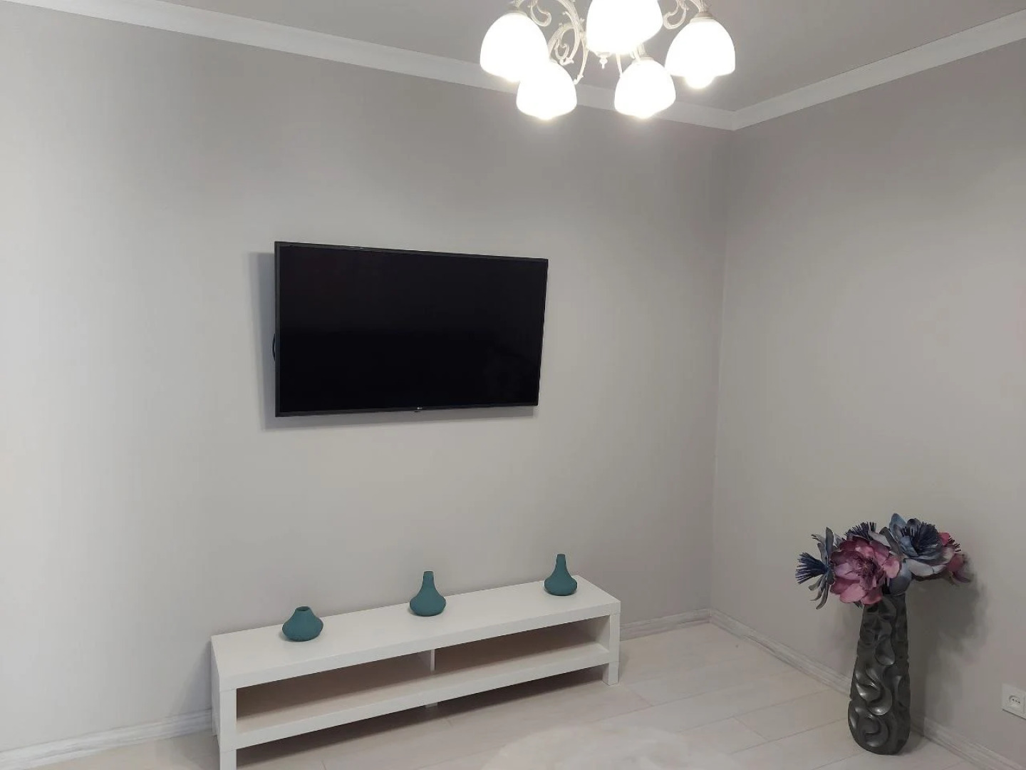 Квартира Flatirini Джикаева 1А