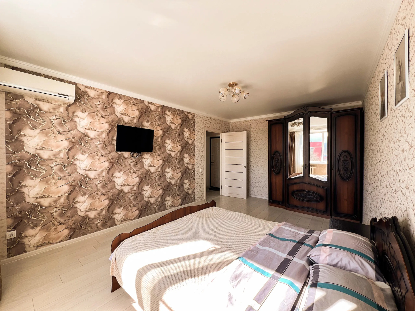 Апартаменты Apart MV на Советской 70