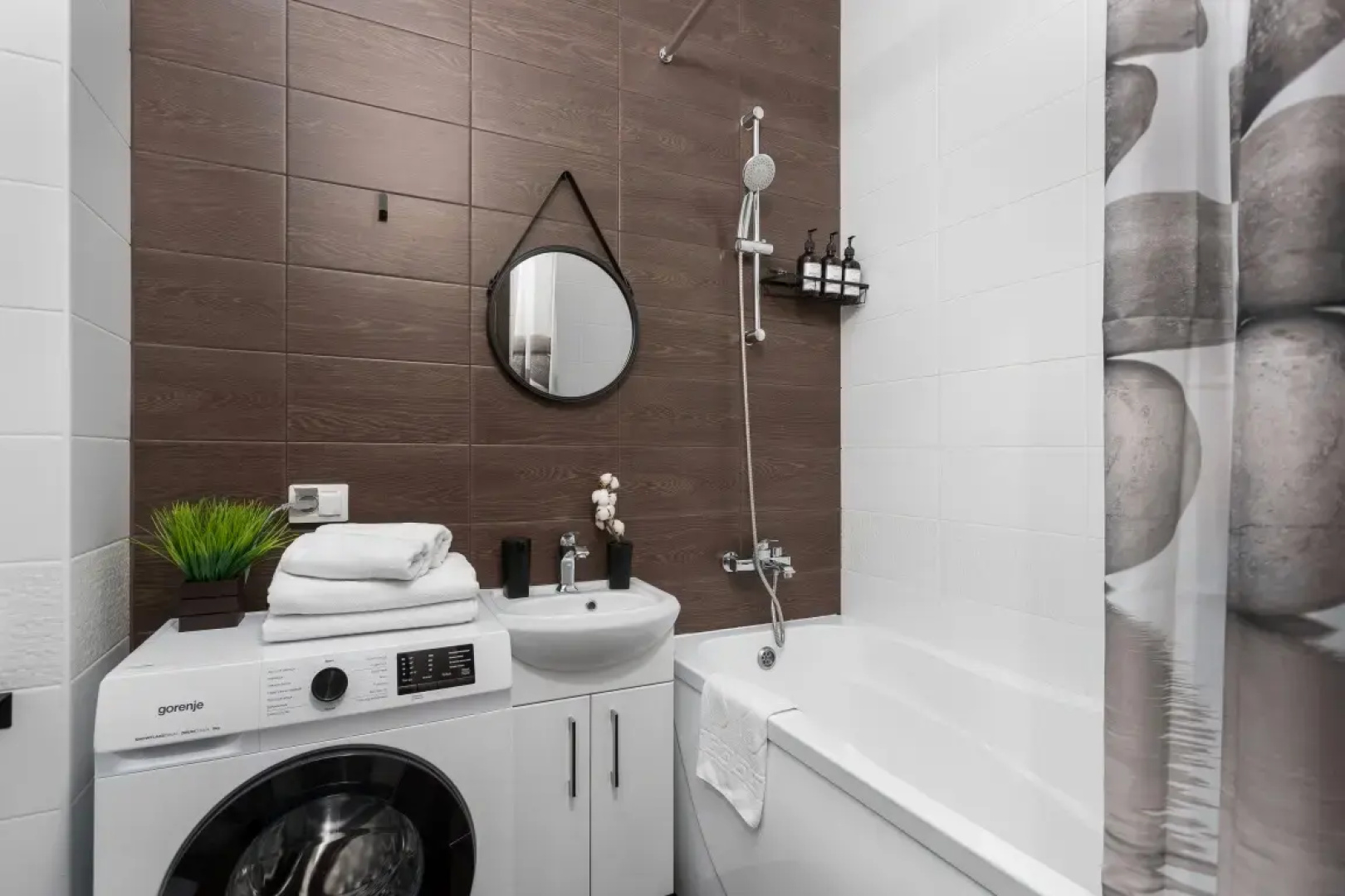 Квартира Комфорт с Балконом и Видом на Город Moderna Flat Status