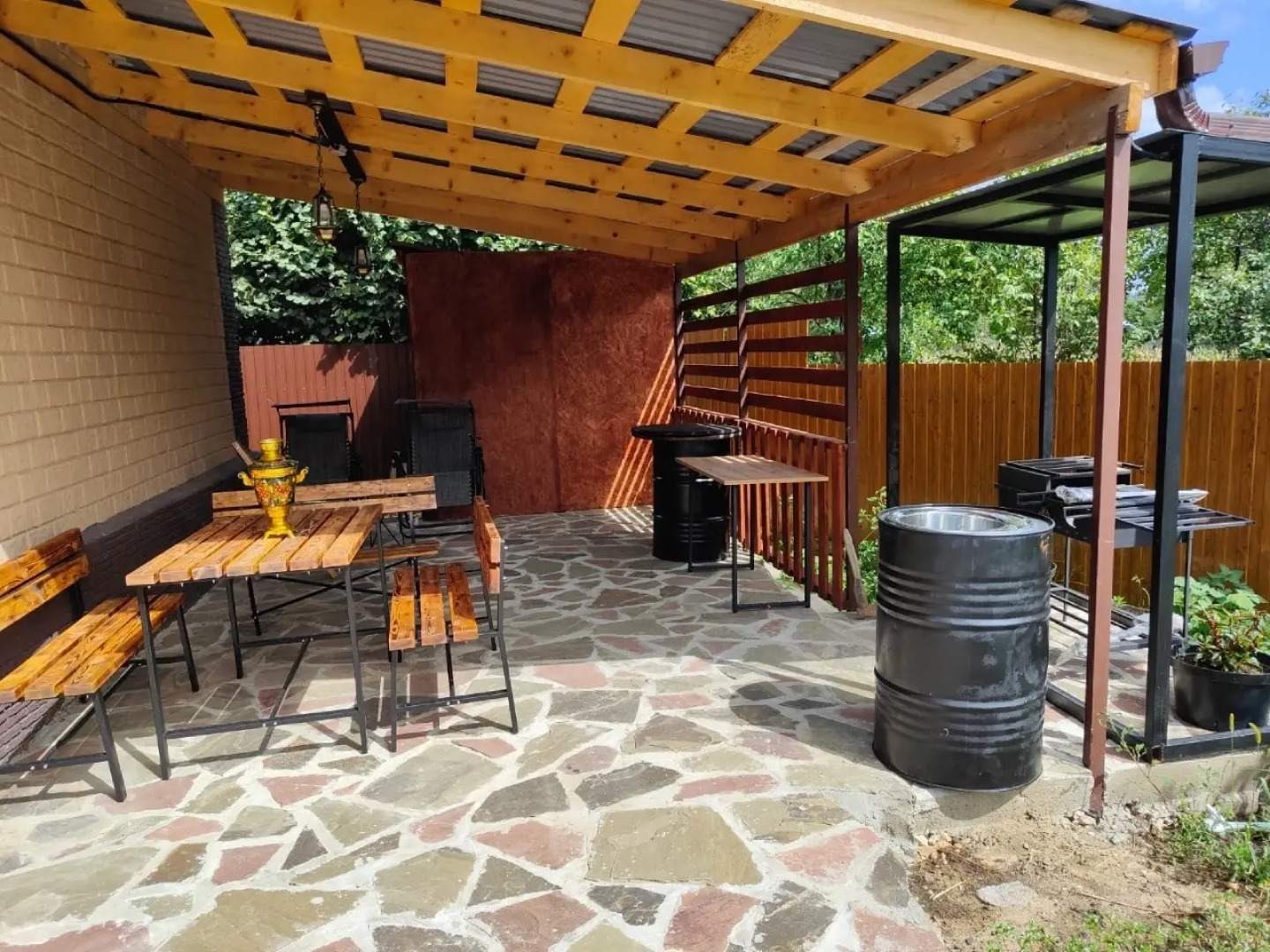 Гостевой Дом на Улице Хуторская 8