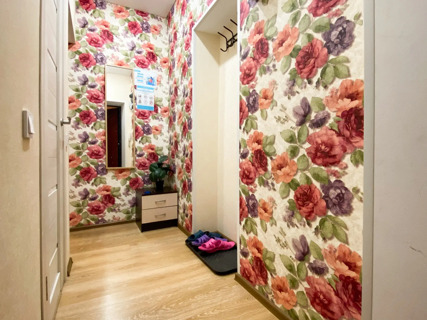 Апартаменты Акварель на Горького 102