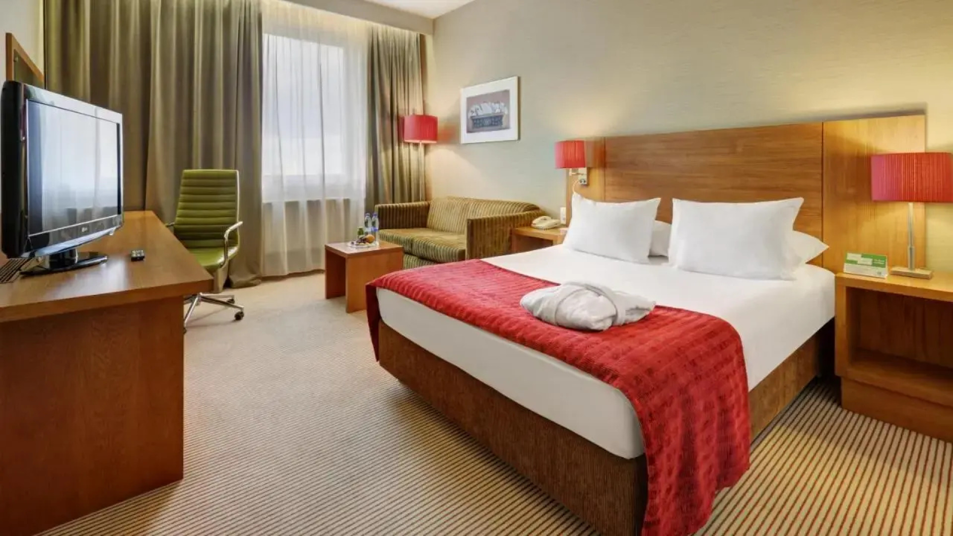 Отель Сущевский Сафмар (бывший Холидей Инн Москва Сущевский)