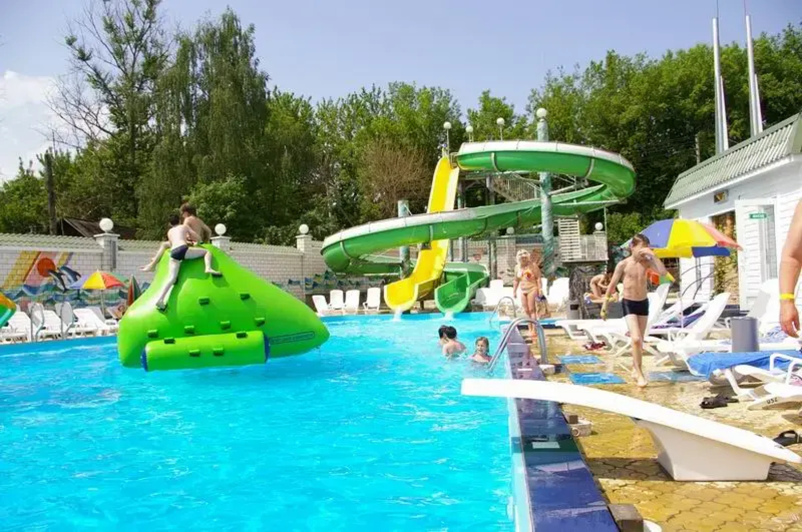 Гостиница Елки