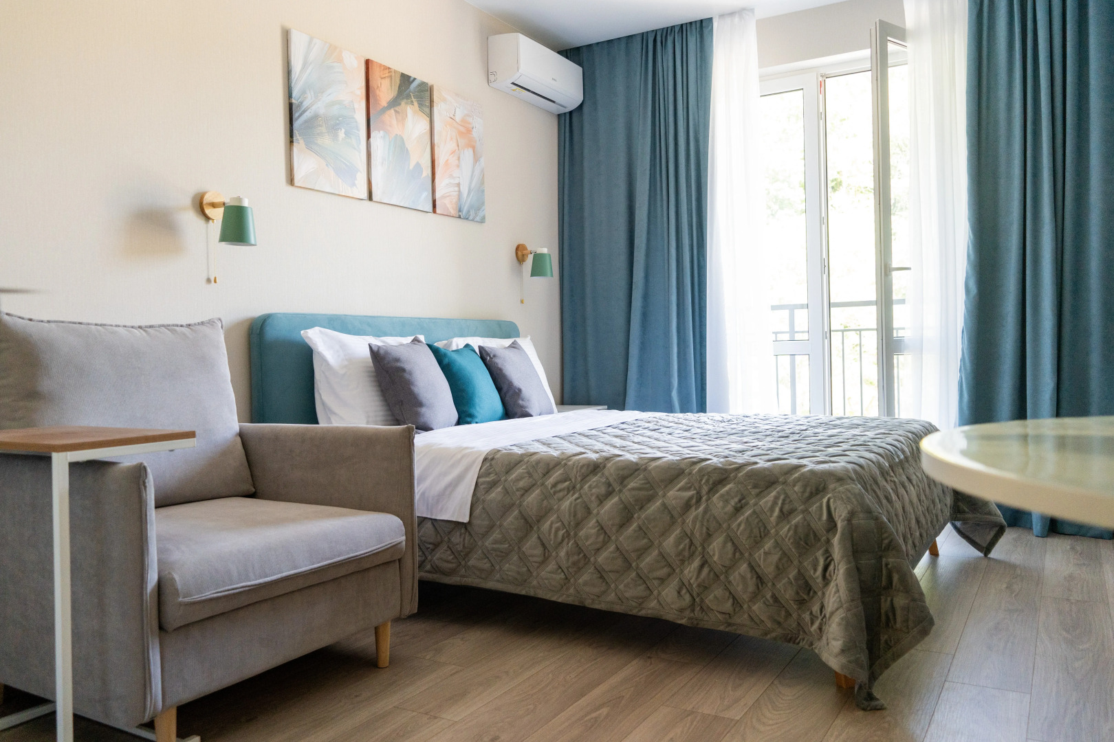 Апартаменты Патио УК Атмосфера с видом на горы