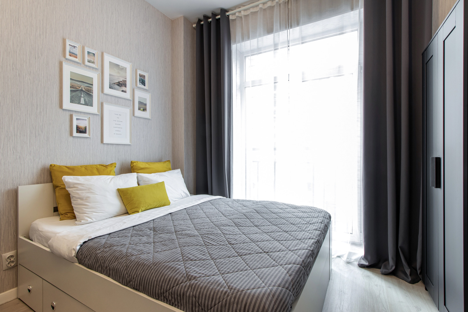 Апартаменты Sunny pouf in Salut apart