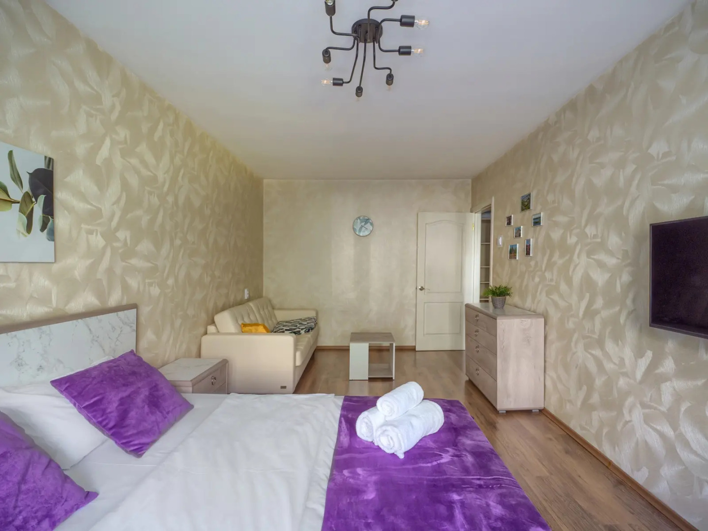 Апартаменты KvartalApartments Донецкая  9