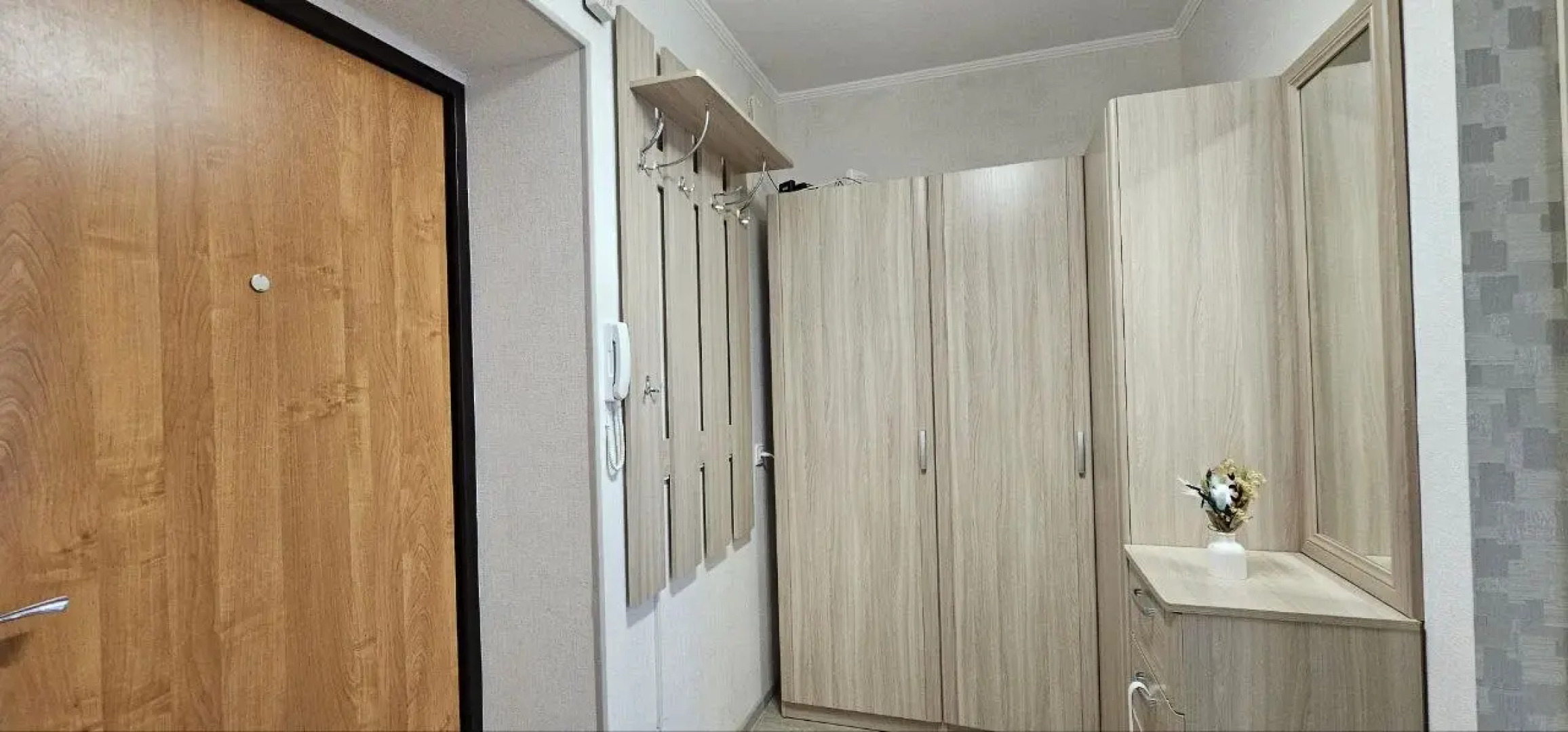 Апартаменты с Видом На Реку