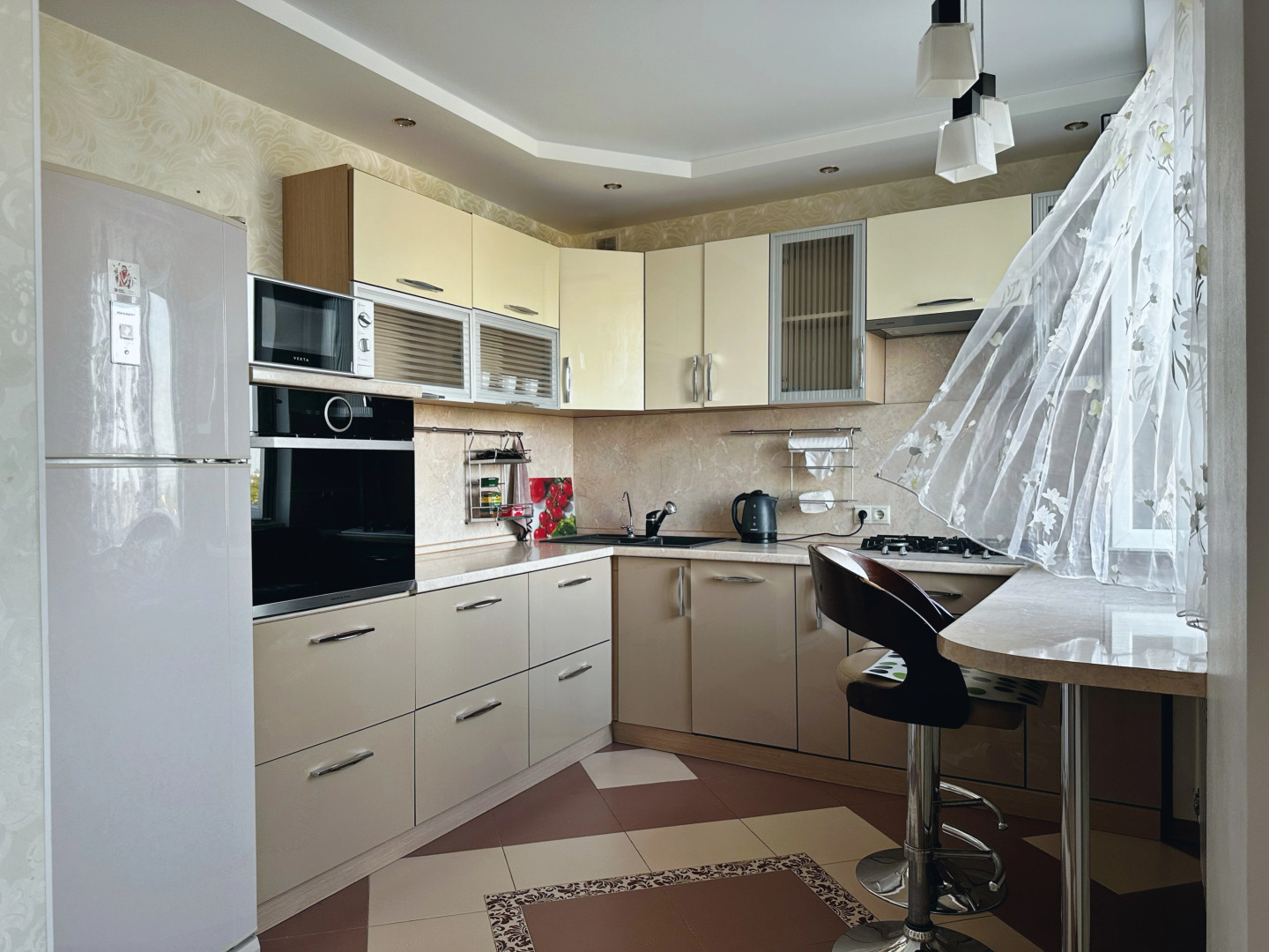 Квартира с панорамным видом на реку и все монастыри