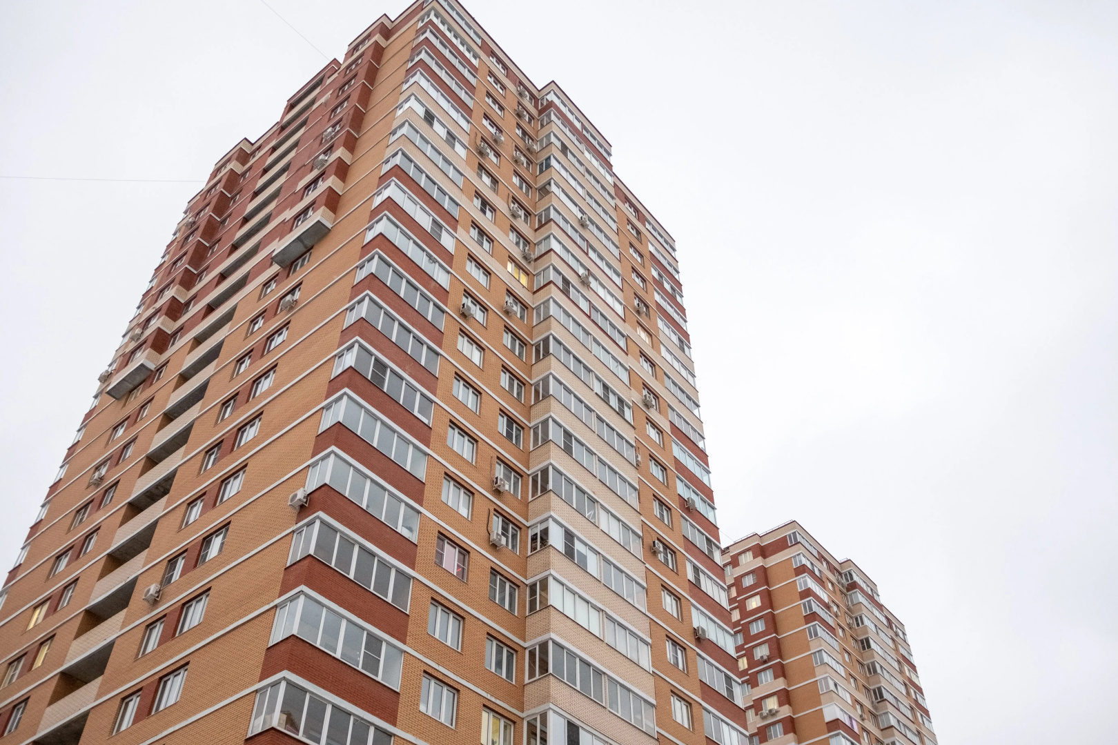 Апартаменты в тихом районе с хорошим ремонтом