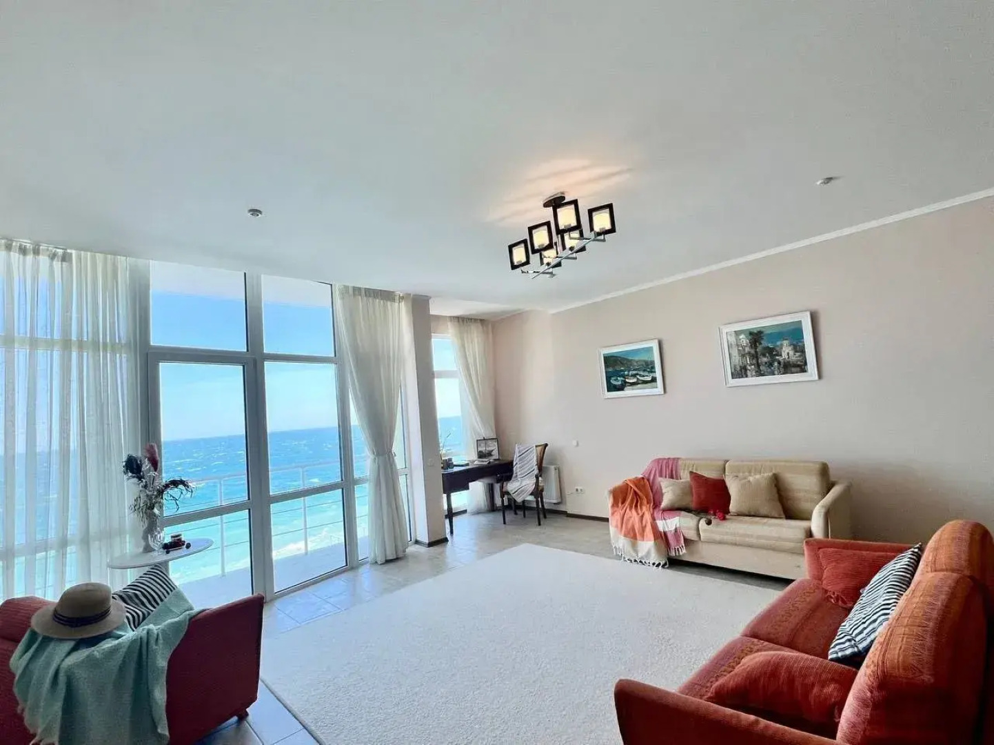 Апартаменты на набережной Пушкина, 17, Гурзуф