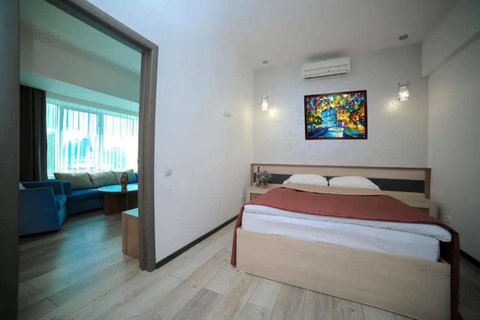 Отель Астра