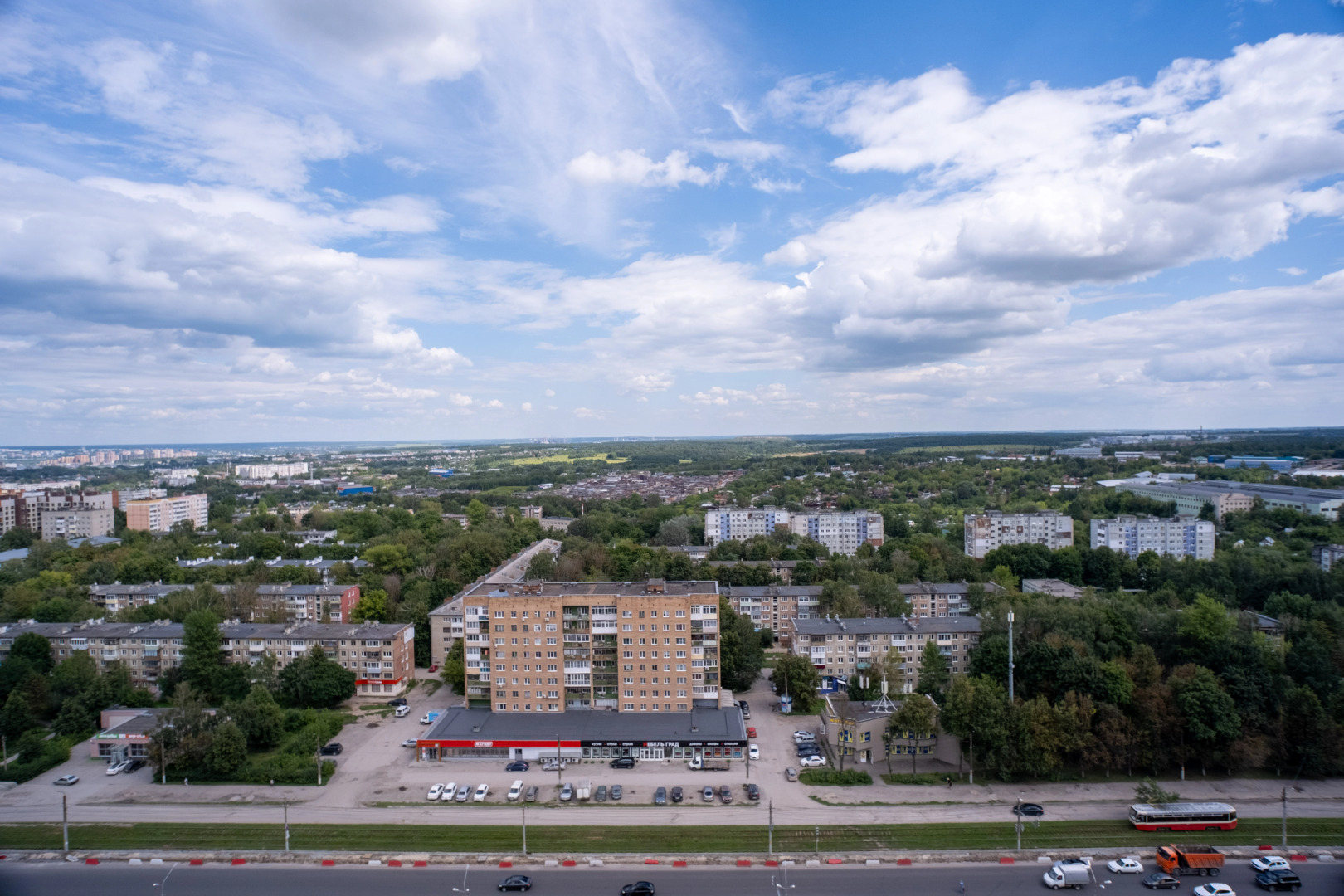 Апартаменты дизайнерские на главном проспекте Тулы