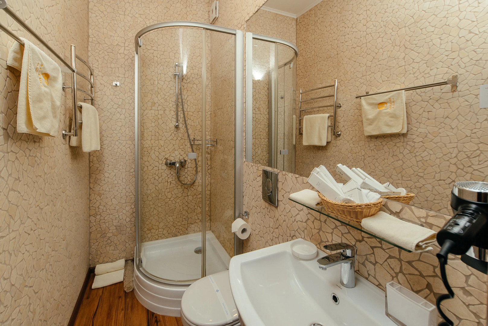 Отель Заречье