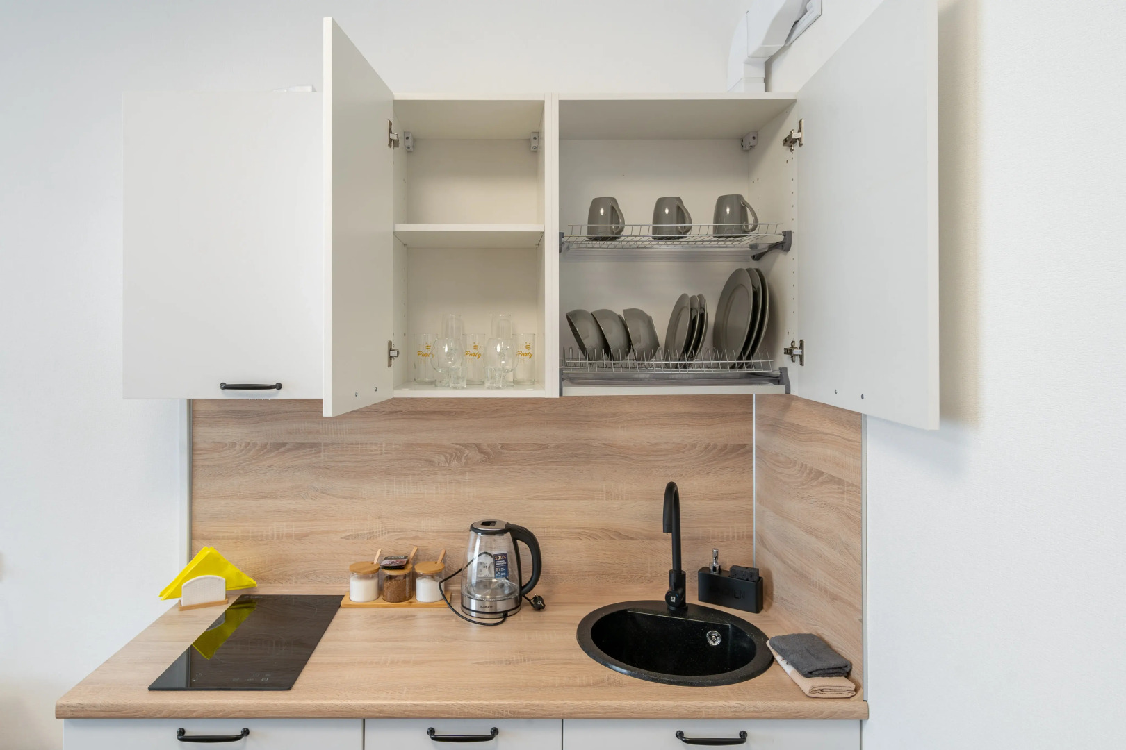 Апартаменты KeysSpb на Фарфоровской St2