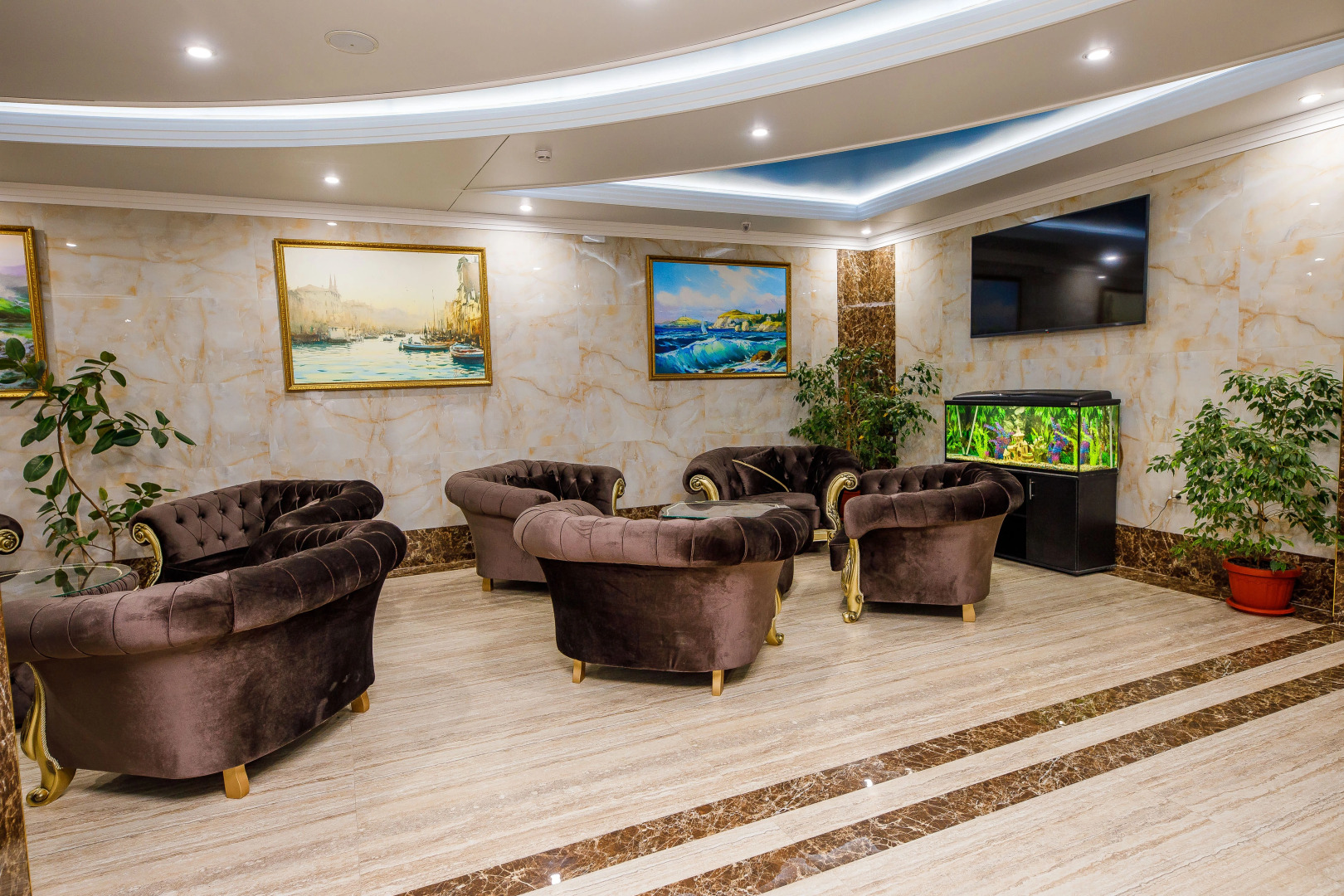 Отель Велес