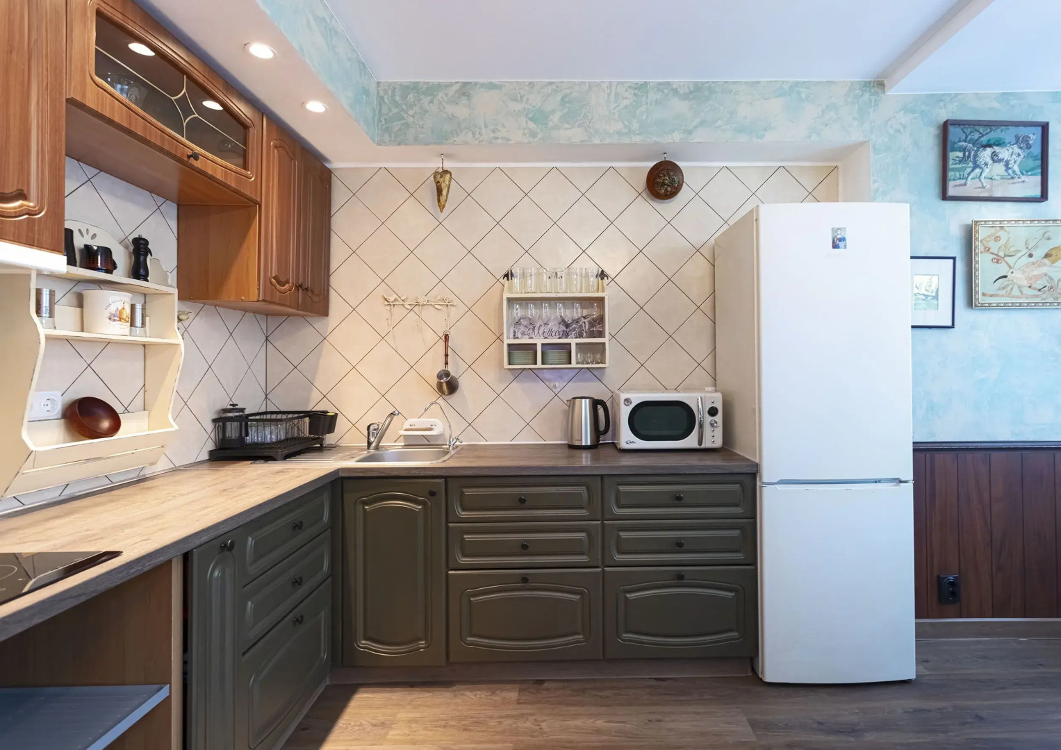 Апартаменты 1 комнатные в центре с видом на море