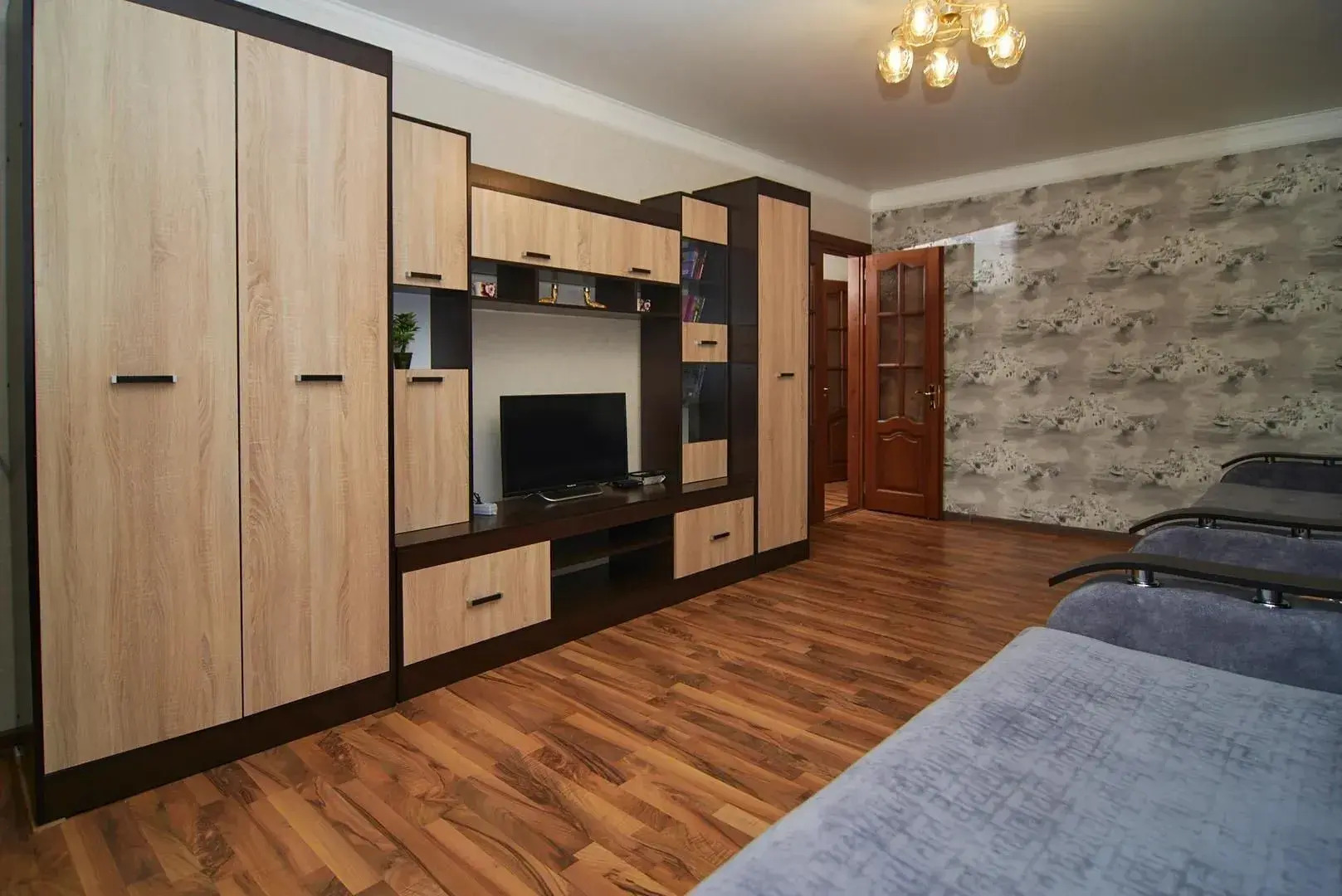 Квартира На Свердлова 27/58