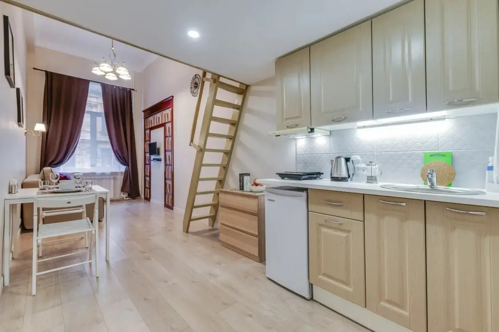 Апартаменты Sokroma Библиотека 3