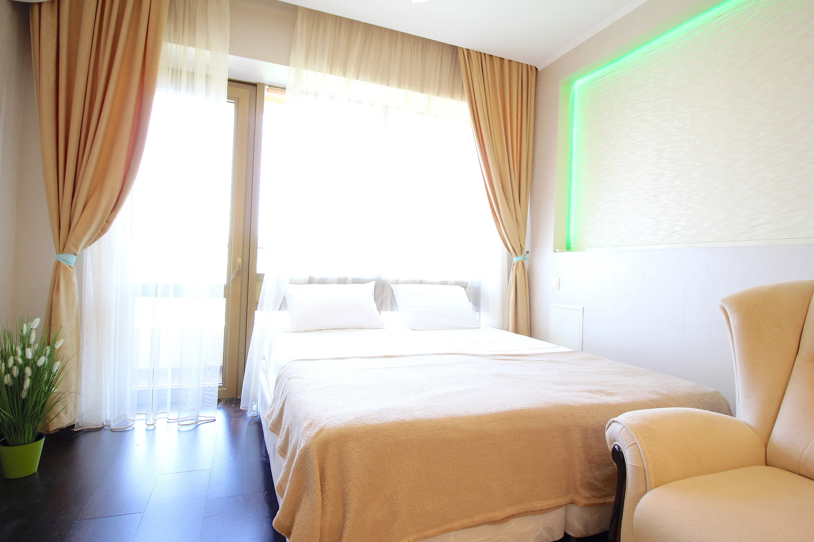 Апартаменты Версаль Альфа Апартаменты