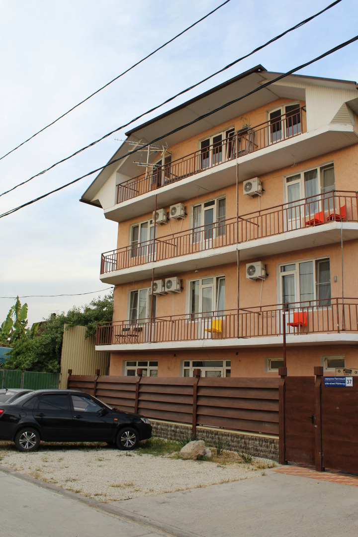 Guest House Kurortny Roman