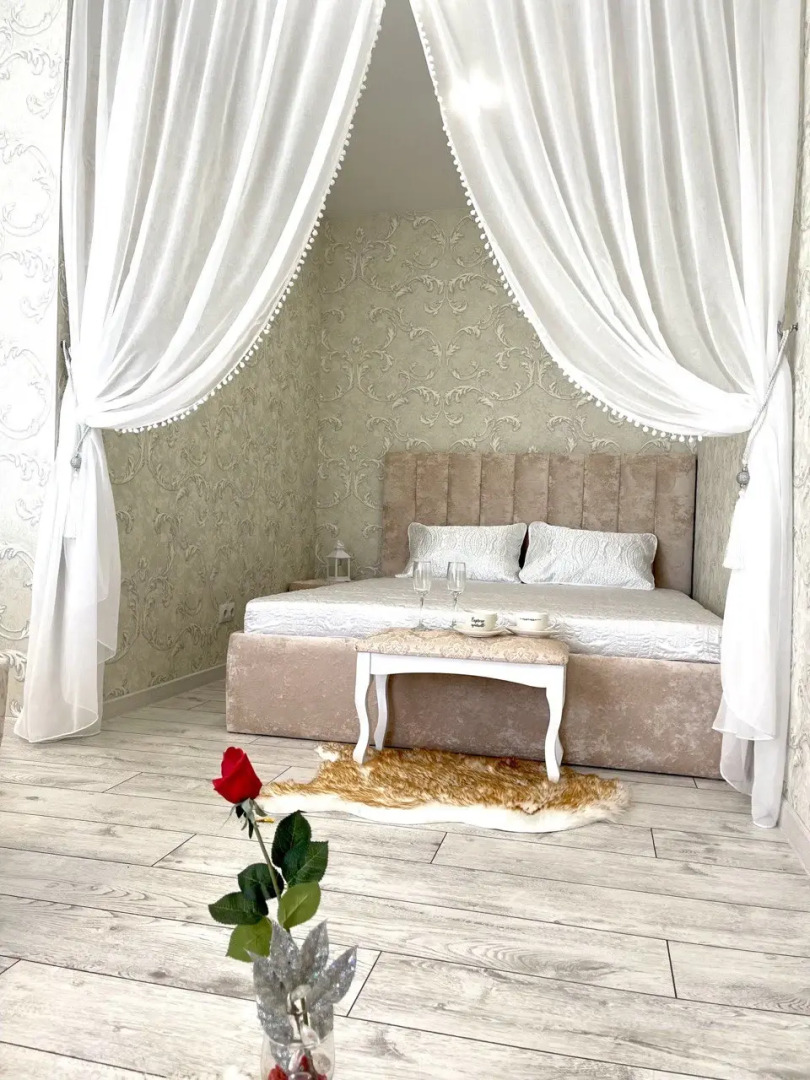 Апартаменты Mars Hotel Островского 41Б