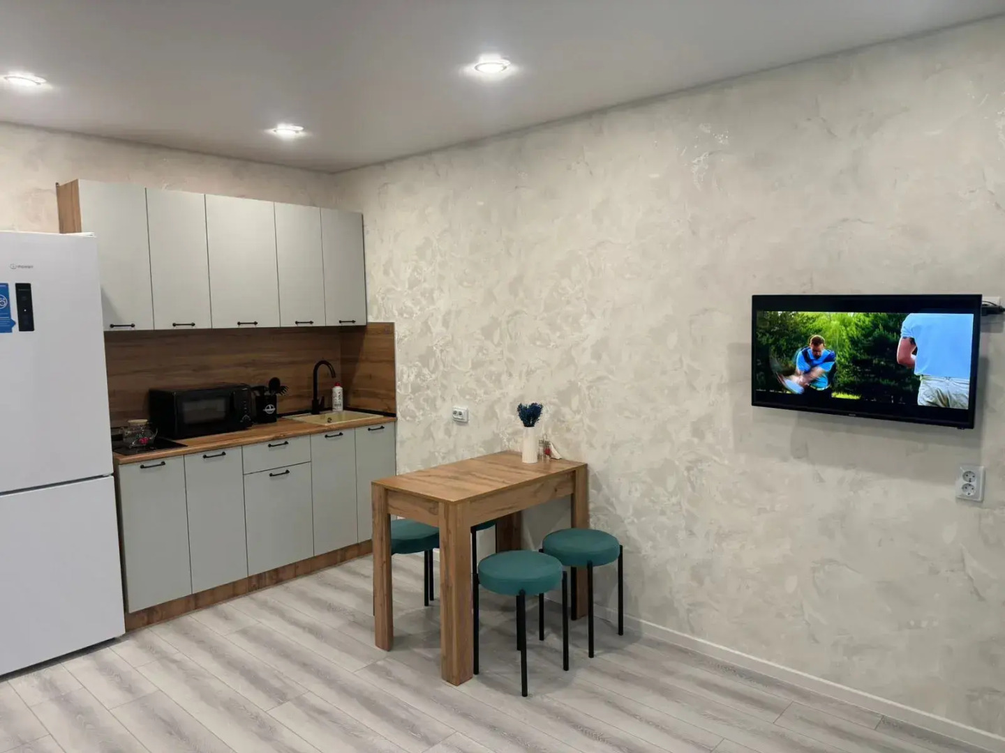 Апартаменты Квартира-студия на Современнной