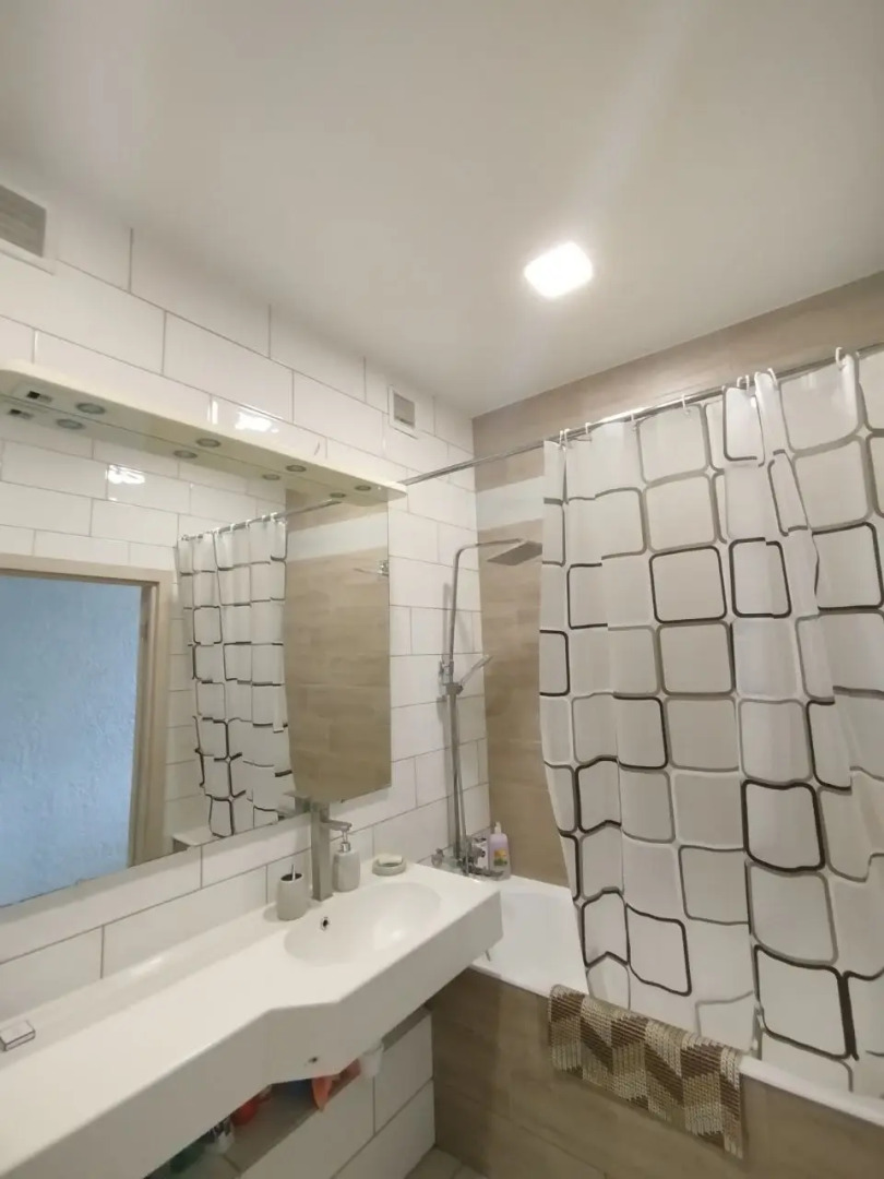 Квартира на Яна Фабрициуса 22