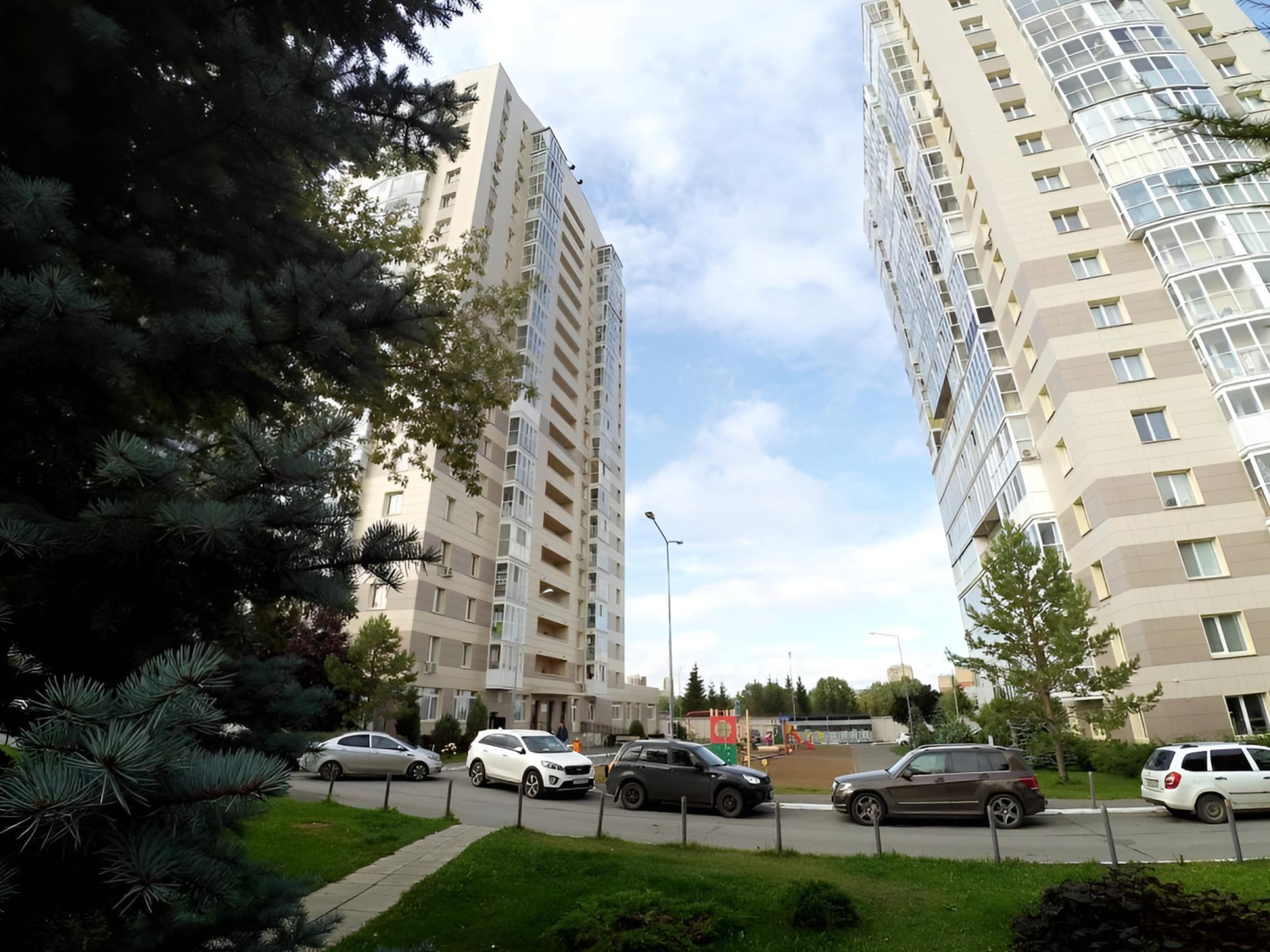 Апартаменты на Космонавтов 61 Б