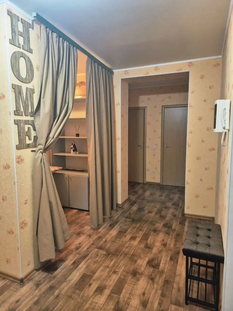 Квартира Просторная квартира с эркером в центре города-героя