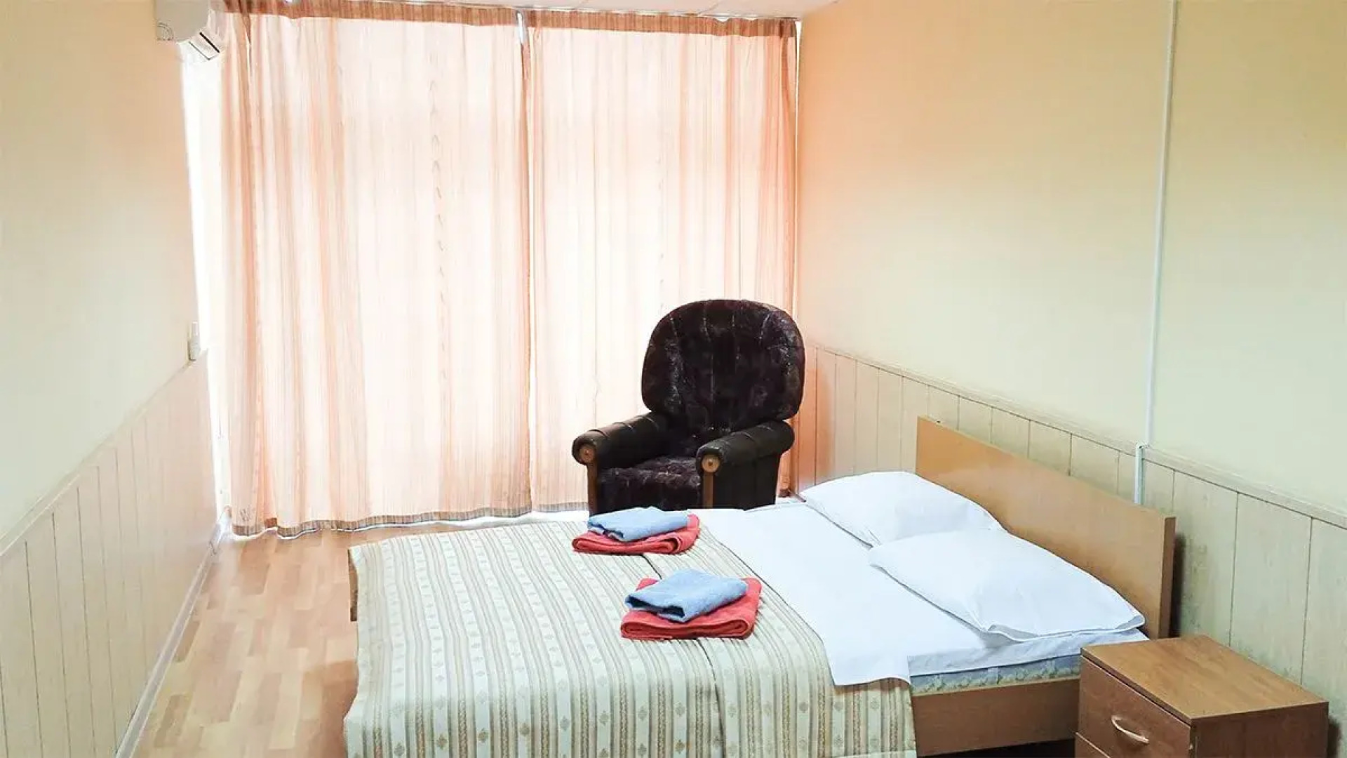 Отель Smart Hotel KDO Брянск