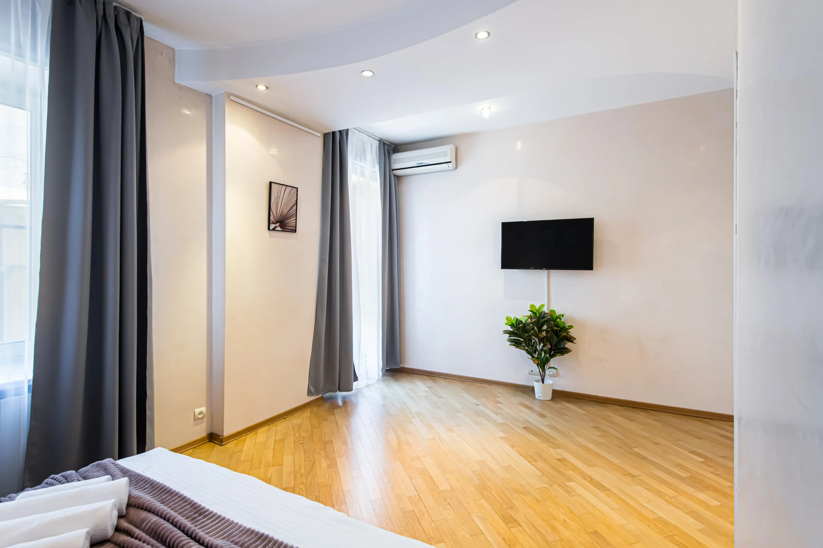 Квартира GM Apartments с Сауной и Джакузи