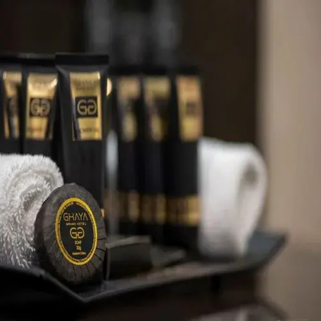 Отель Vintage Grand