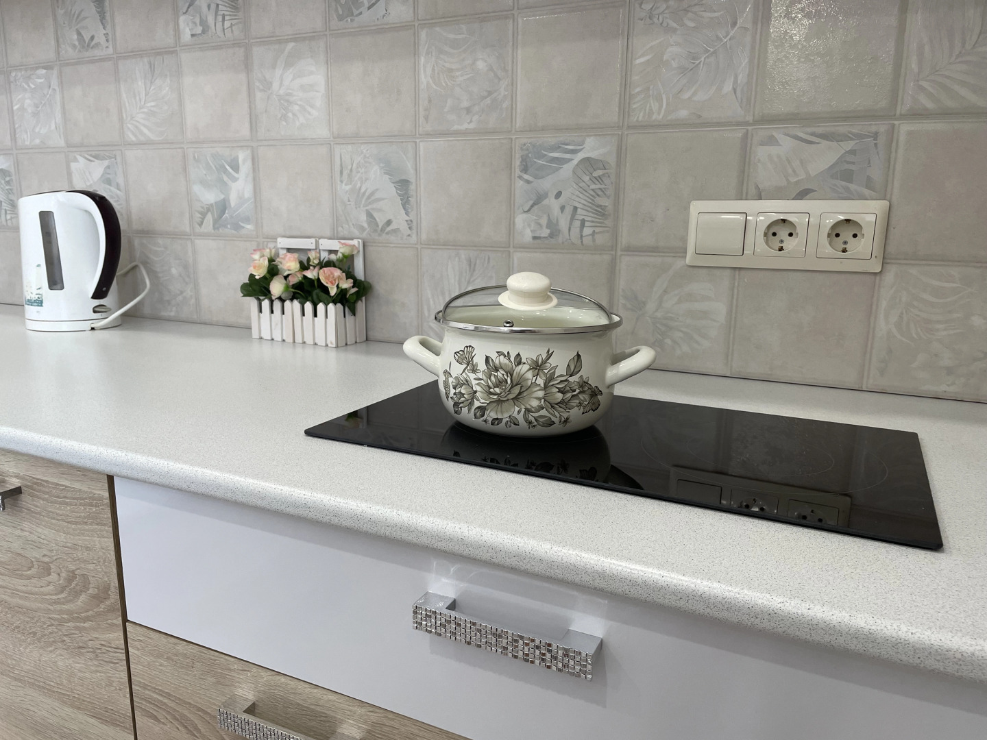 Квартира Новая Двухкомнатная Кардиоцентр 7 мин, Буртасы через дорогу