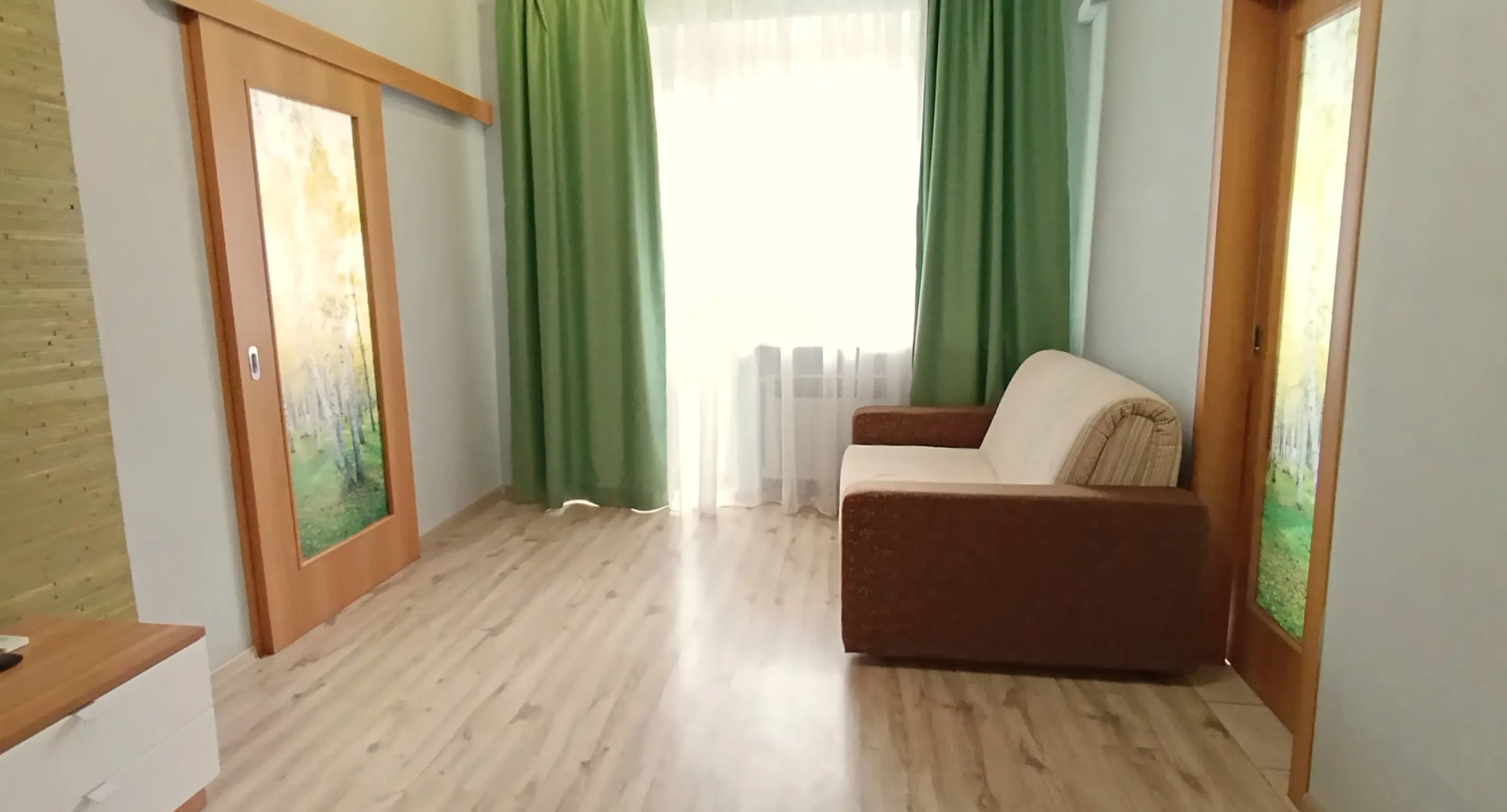 Двухкомнатная квартира в центре "Орхидея от МОИАпарт"