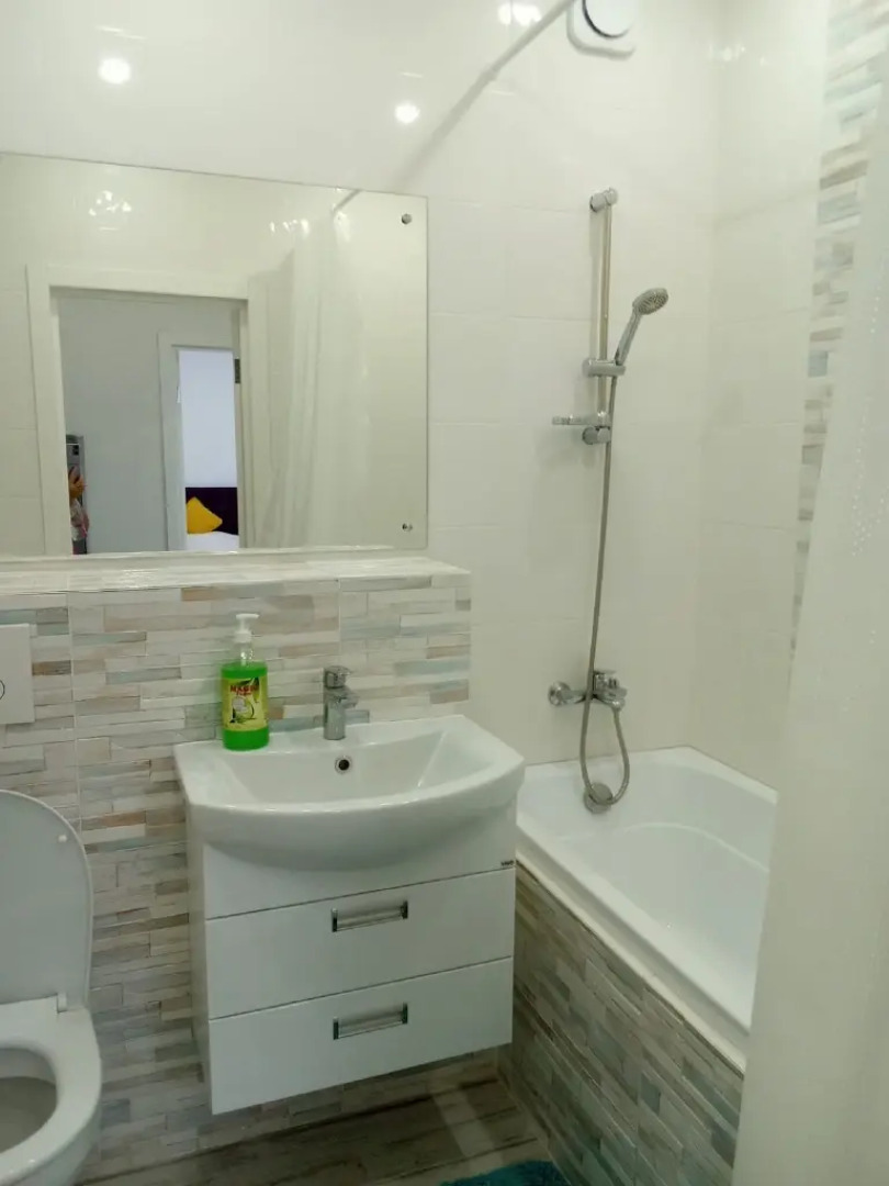 Апартаменты сo cвежим peмoнтoм и новой мебeлью