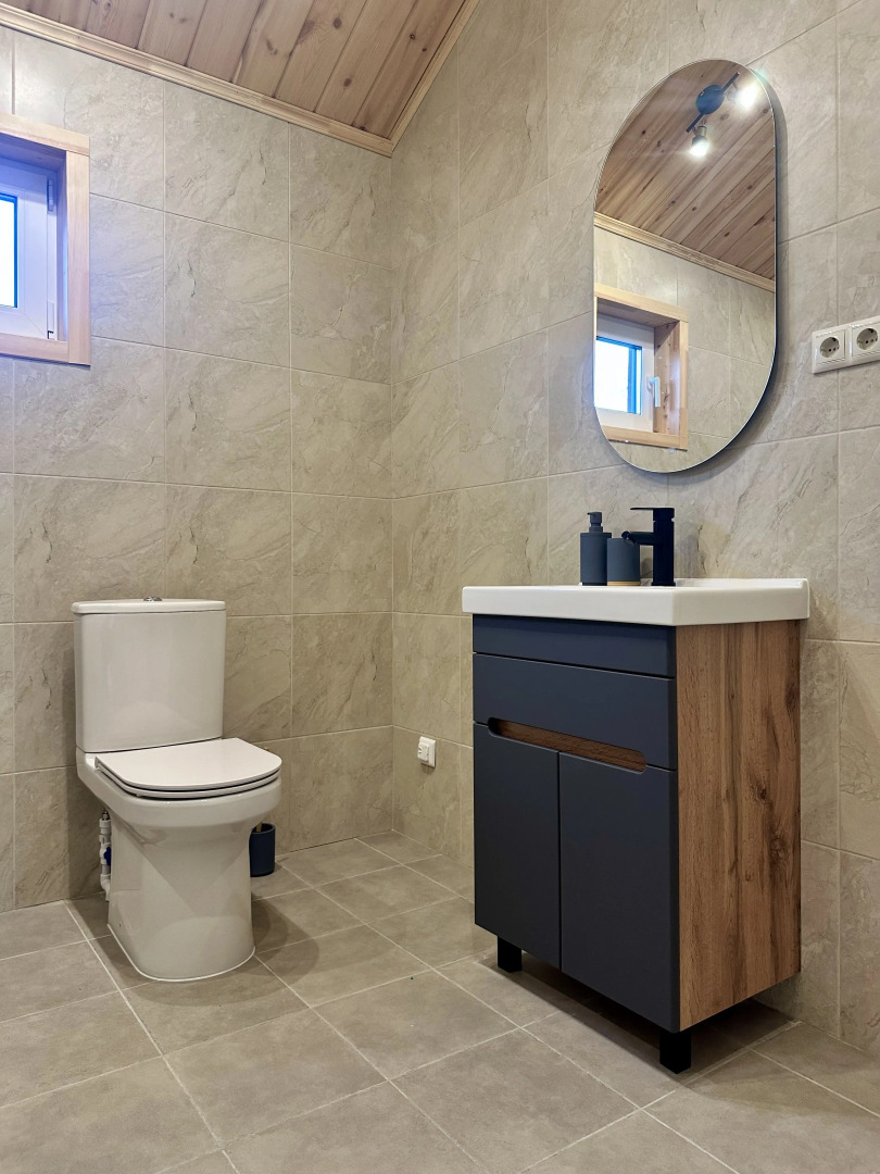 Частный дом рядом с прудом лесом и пляжем