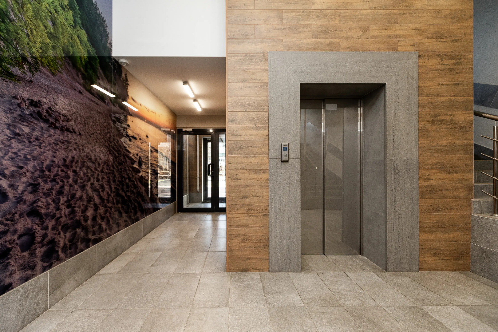 Апартаменты комфортные с прекрасным видом у площади Победы