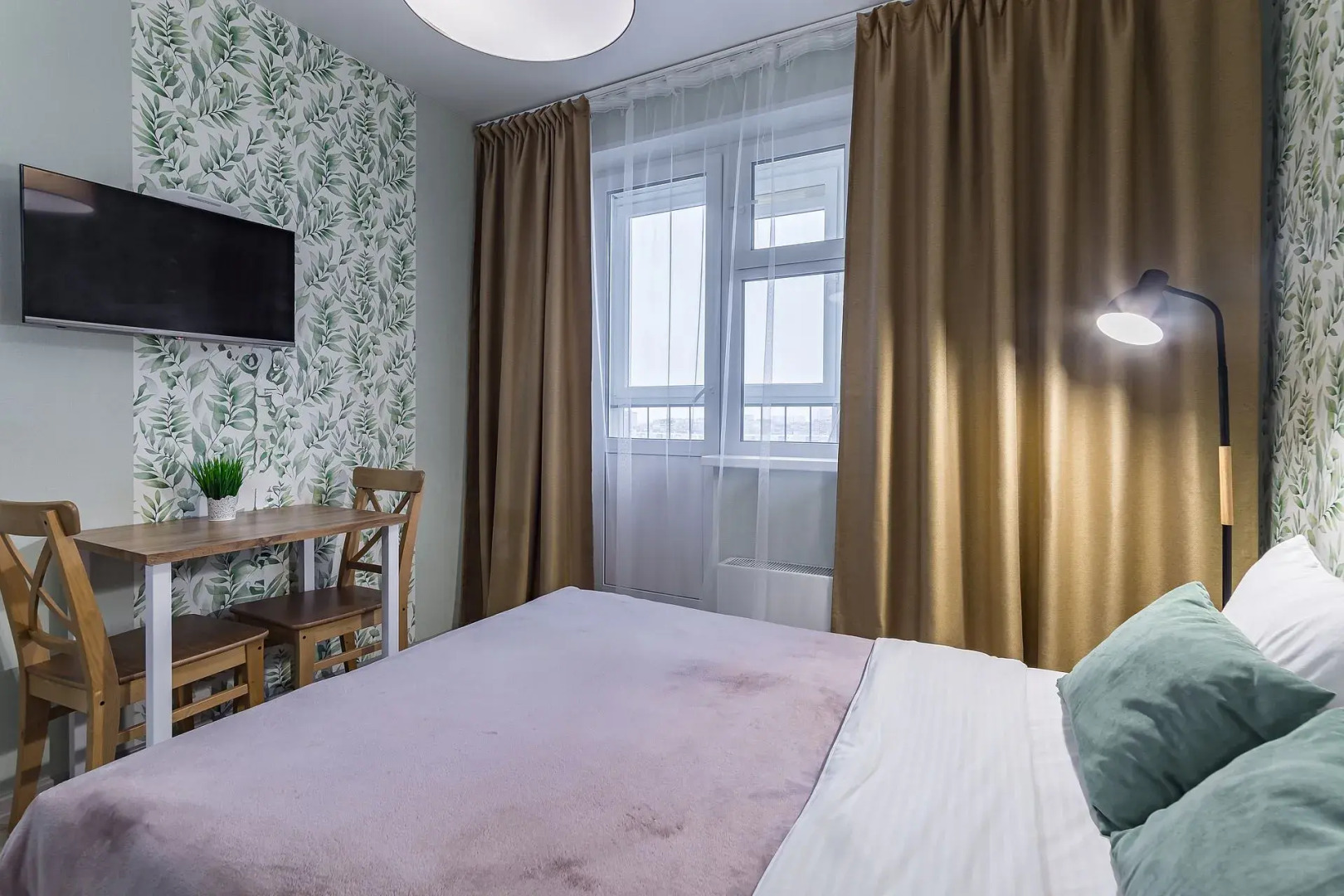 Квартира студия на Бурнаковской 97