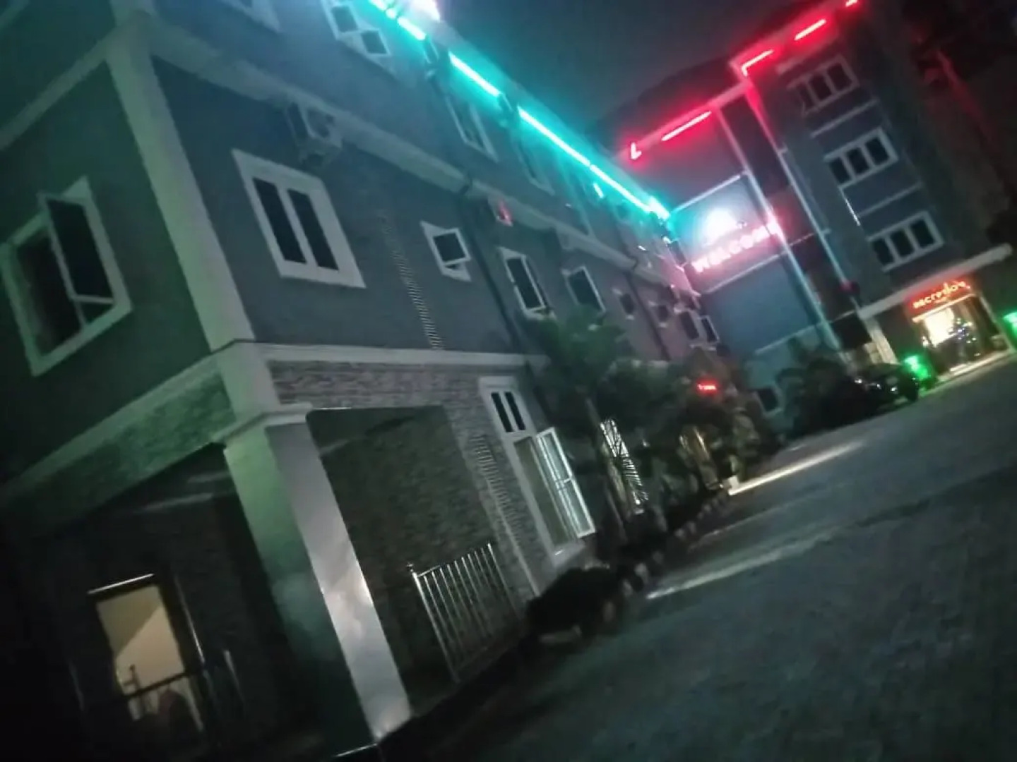 Отель Larema International Hotels & Suites Asaba