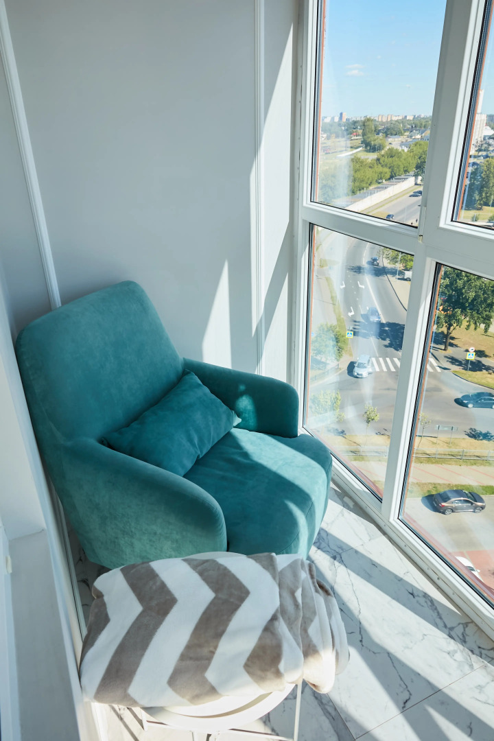 Апартаменты Luma White #2 в центре города с красивым видом на балконе