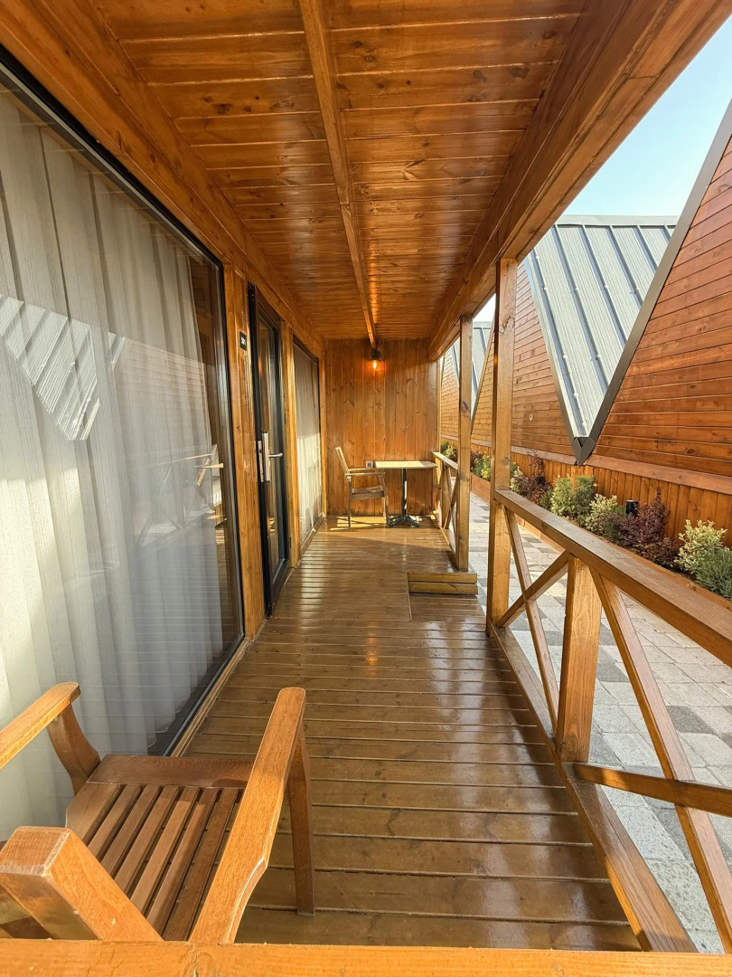 Отель Navy Inn & Bungalows