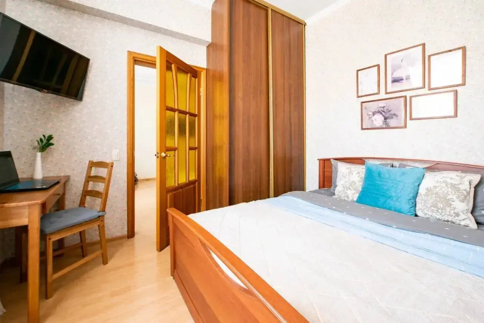 Квартира Двухкомнатная у Кремля с видом на Собор