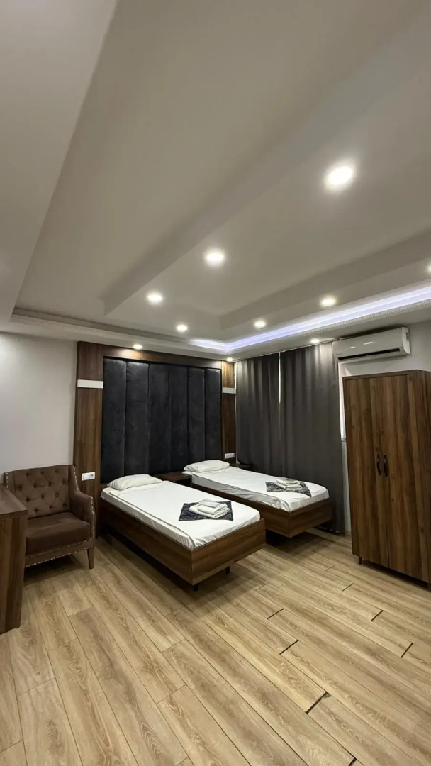 Отель Han Suite