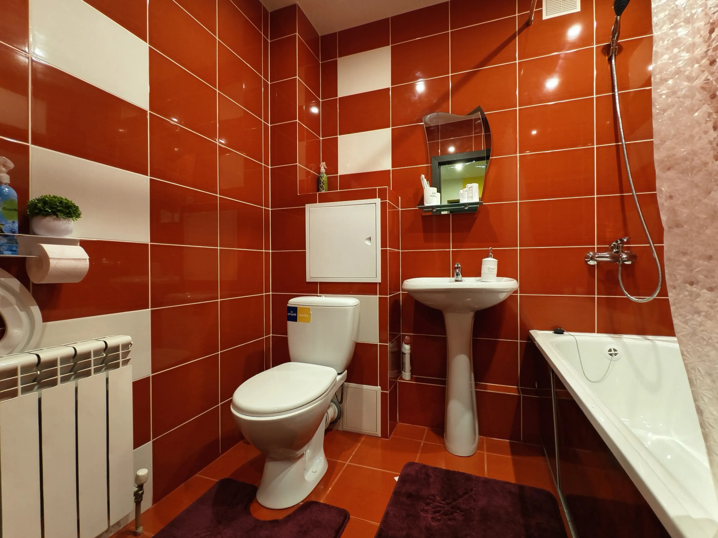 Квартира Уютнaя в центpe с индивидуальным отоплeнием pядом с дворцом спopтa Юбилeйный