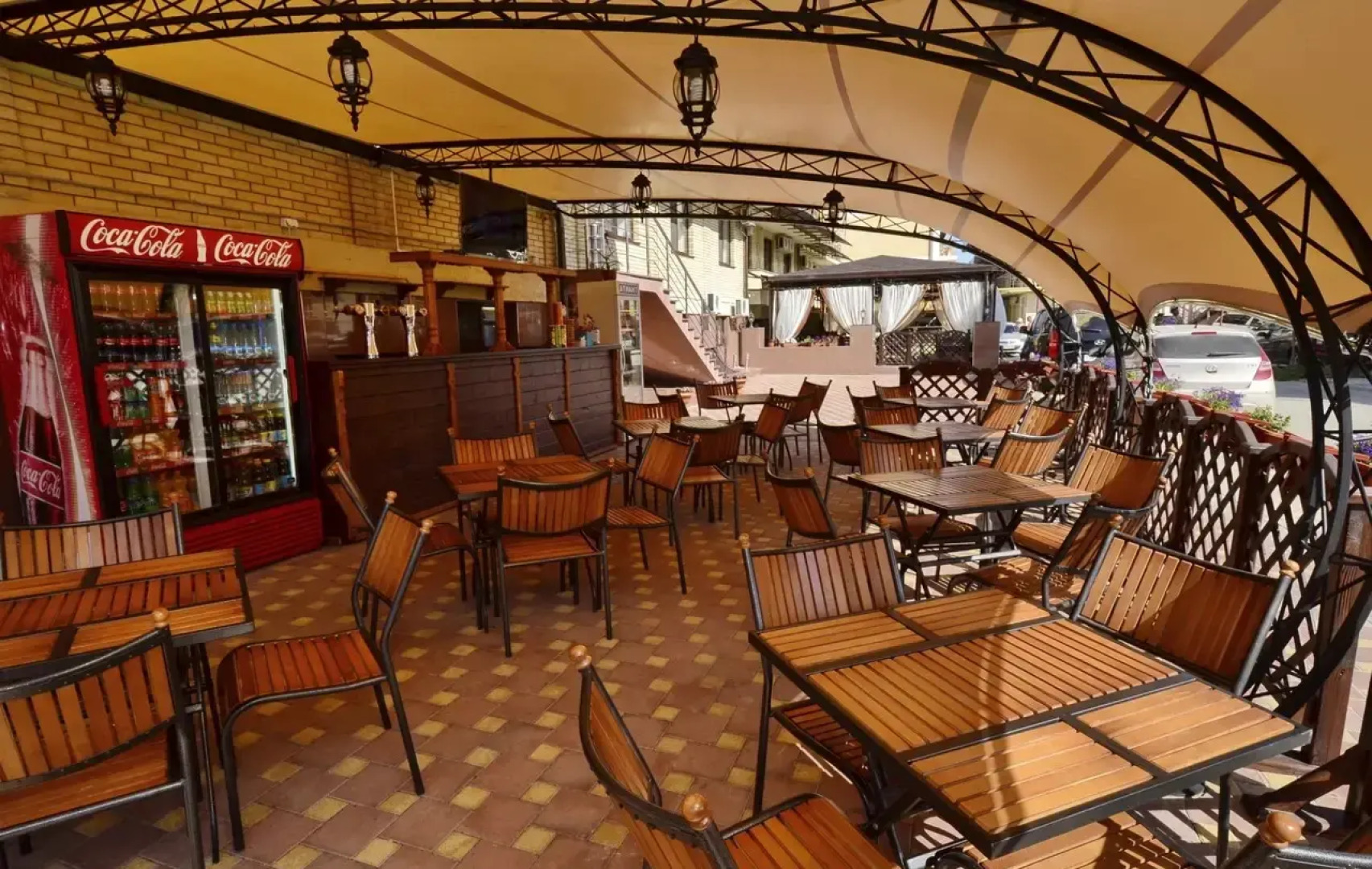 Отель Леонидас